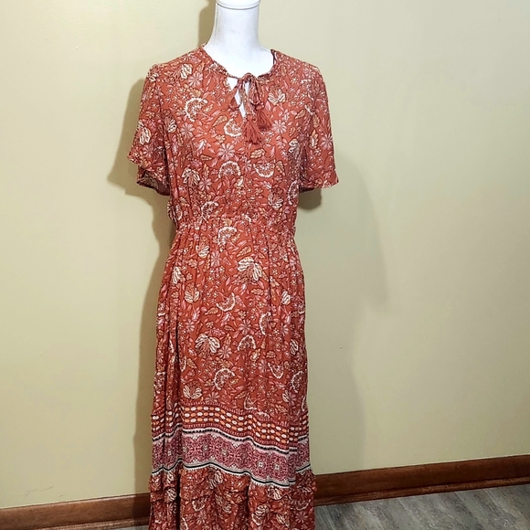 Women's Flutter Short Sleeved Smocked "Iced Latte" Dress Knox Rose - Picture 3 of 4